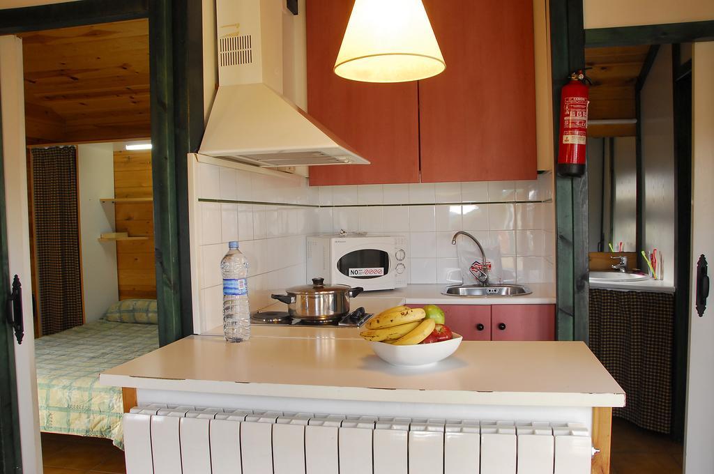 Bungalows Stel-Puigcerdà Cameră foto